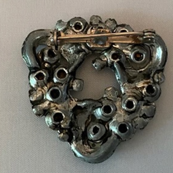 Vintage Blackened Pot Metal With Clear Rhinestones Triangular Shape Brooch - Picture 2 of 2